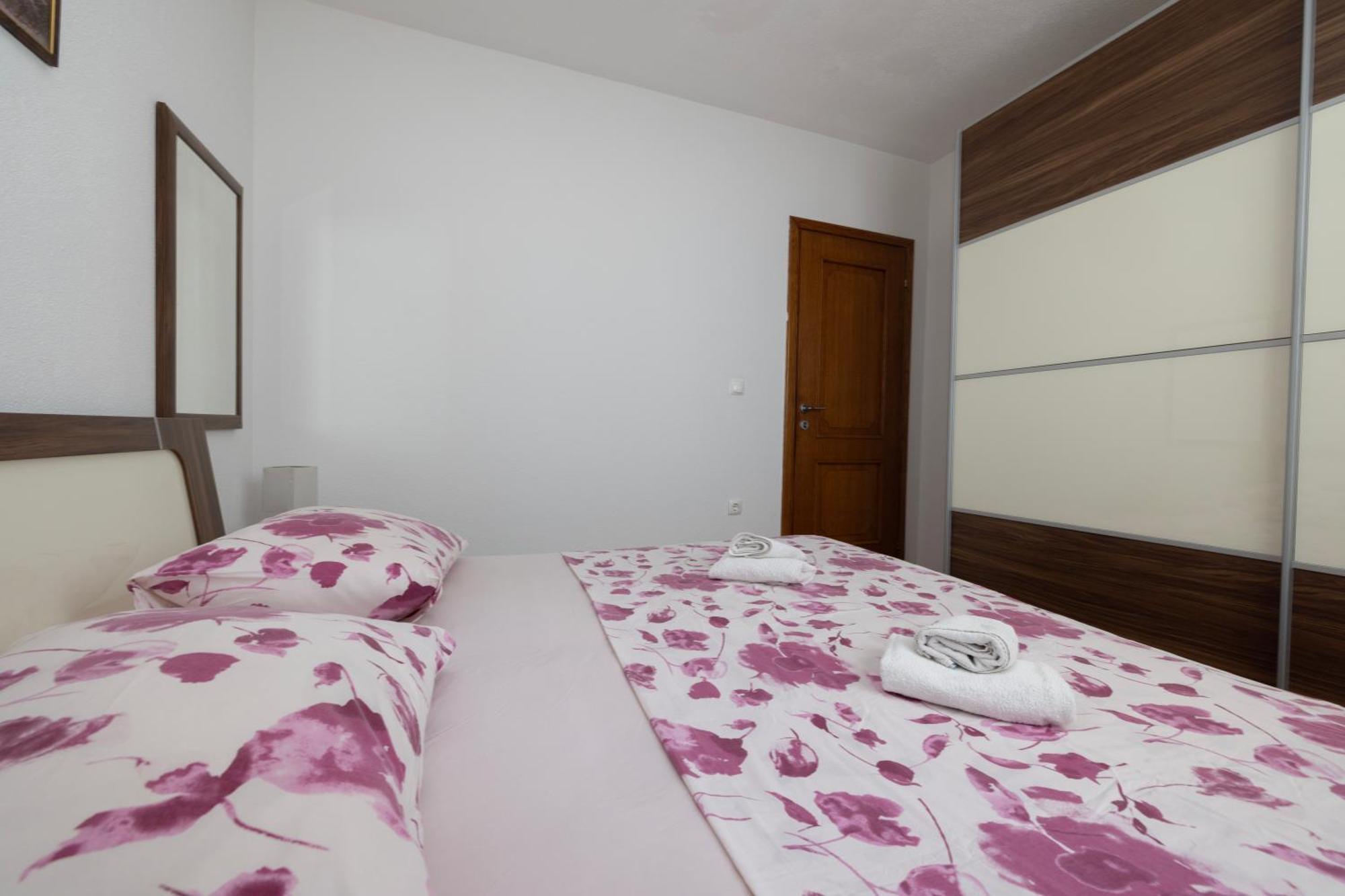 מאקרסקה Apartman Pupily מראה חיצוני תמונה